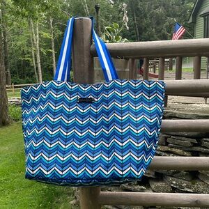 Vera Bradley large tote